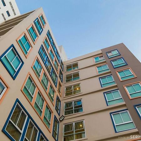 Right Place Sathorn Бангкок Экстерьер фото